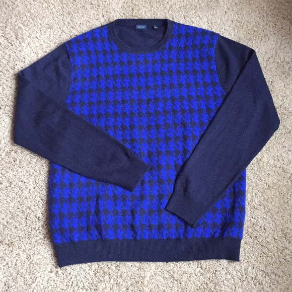 Thirty Five Kent Unisex Sweater - Picture 2 of 7